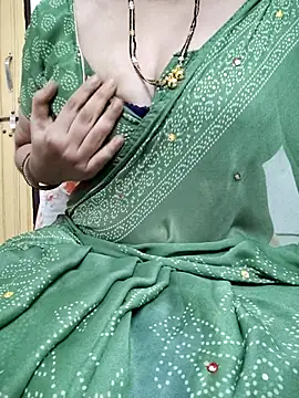 Snapshot of sunitha-3 chatting on 03-10-25, 12:59 sunitha-3 online show from 03-10-25, 12:59
