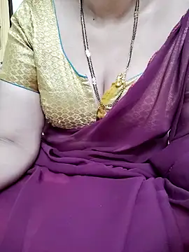 Snapshot of sunitha-3 chatting on 03-15-25, 12:34 sunitha-3 online show from 03-15-25, 12:34