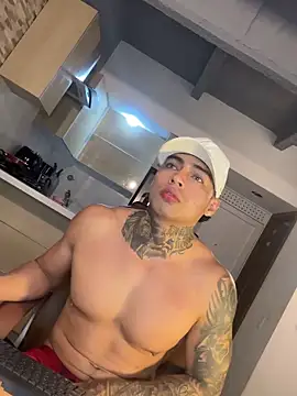 Dominiofit online show from 11-15-25, 02:53