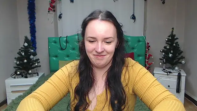 IsabelBlackberry online show from 01-06-25, 03:19