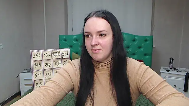 IsabelBlackberry online show from 01-25-25, 06:23