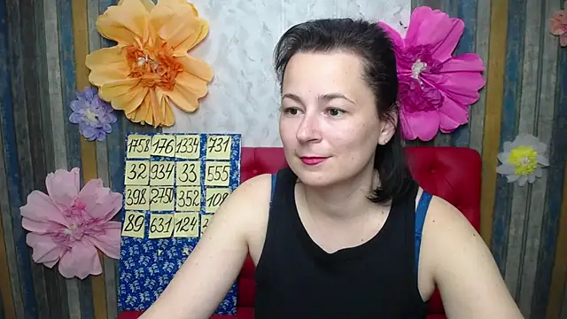 Snapshot of MarieSho chatting on 04-21-26, 01:42 MarieSho online show from 04-21-26, 01:42