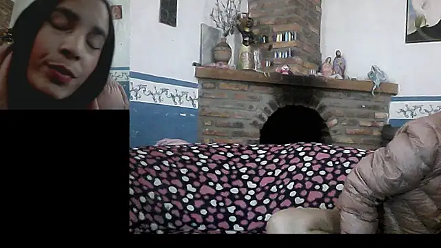 Snapshot of parejachild chatting on 06-23-26, 09:02 parejachild online show from 06-23-26, 09:02