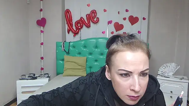 ElizabethSho online show from 03-27-26, 06:07