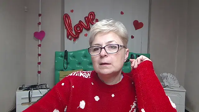 Snapshot of EmiliaGree chatting on 01-31-26, 08:07 EmiliaGree online show from 01-31-26, 08:07