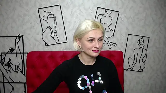 OliviaHorst online show from 12-11-24, 04:31