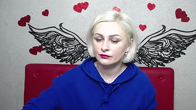 OliviaHorst online show from 03-08-25, 06:21