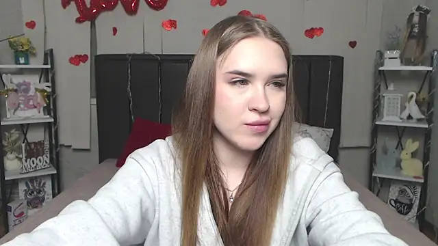 LauraHlot online show from 04-10-26, 06:34