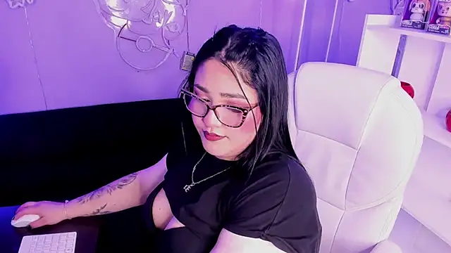 Camiila Osorio online show from 03-05-26, 07:43