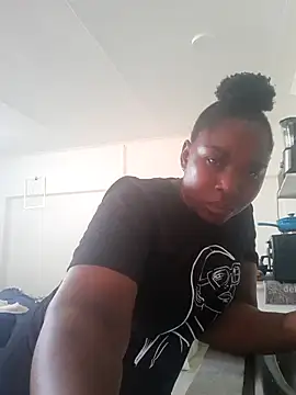Snapshot of Thickchocolatex2 chatting on 09-16-25, 01:45 Thickchocolatex2 online show from 09-16-25, 01:45