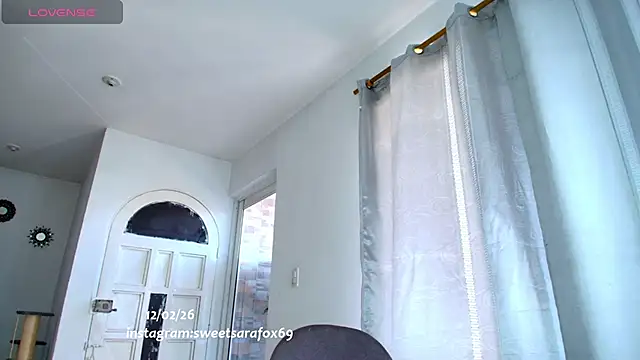 sweetsarasofia online show from 02-12-26, 07:42