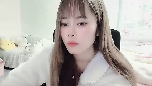 Snapshot of Jia-Xin- chatting on 12-08-24, 12:52 Jia-Xin- online show from 12-08-24, 12:52