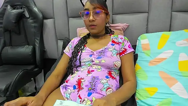 MurphyAngelina online show from 11-11-25, 02:44