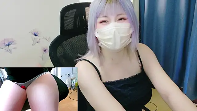 Snapshot of hazuki_8008 chatting on 04-08-26, 02:22 hazuki 8008 online show from 04-08-26, 02:22