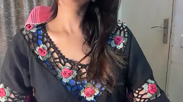 Cupid of Hearts online show from 03-27-26, 01:00