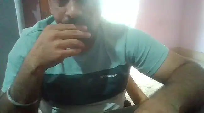 boyplay1000 online show from 02-24-25, 08:38