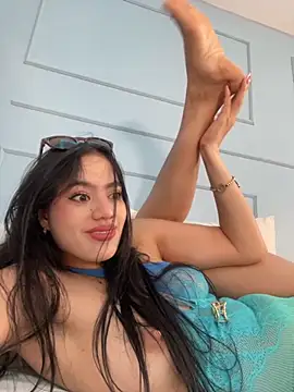 ariel jonees online show from 09-14-25, 07:02