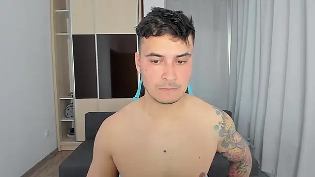 MatMalonne online show from 10-29-25, 02:19