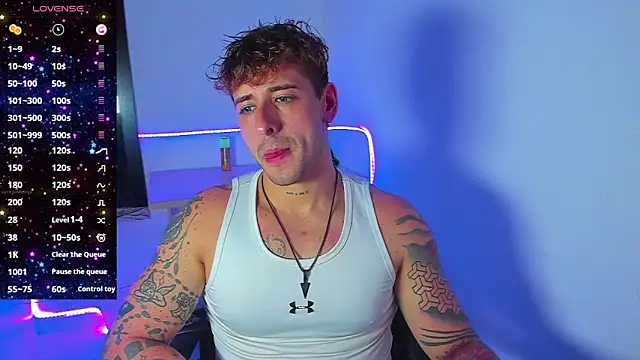 Ares blue online show from 11-06-25, 01:56