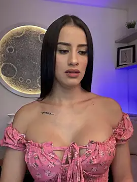 SarahhSmitth1 online show from 03-04-25, 09:54