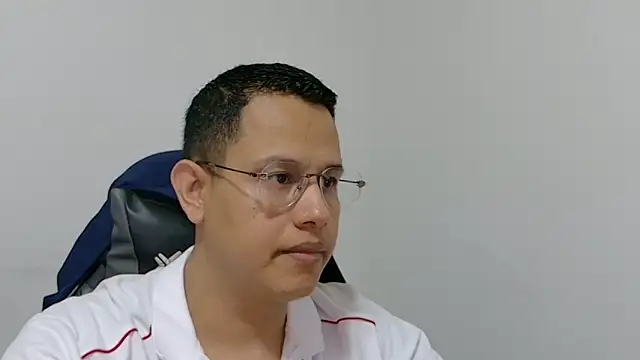 LiamVidal online show from 06-17-26, 04:52