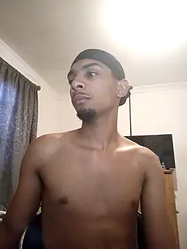 Snapshot of 29YOURZ_28_ chatting on 12-04-24, 06:11 29YOURZ 28 online show from 12-04-24, 06:11