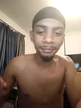 Snapshot of 29YOURZ_28_ chatting on 12-10-24, 06:28 29YOURZ 28 online show from 12-10-24, 06:28