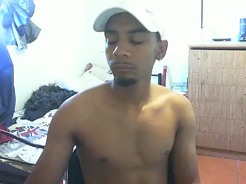 Snapshot of 29YOURZ_28_ chatting on 02-27-25, 06:50 29YOURZ 28 online show from 02-27-25, 06:50
