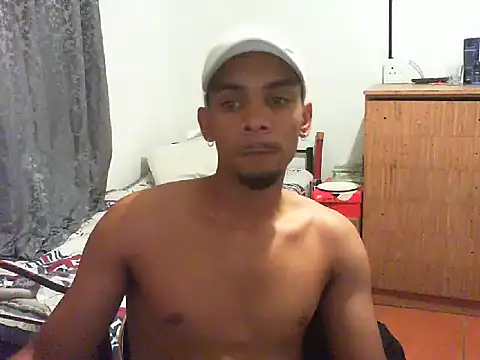 Snapshot of 29YOURZ_28_ chatting on 02-27-25, 08:09 29YOURZ 28 online show from 02-27-25, 08:09