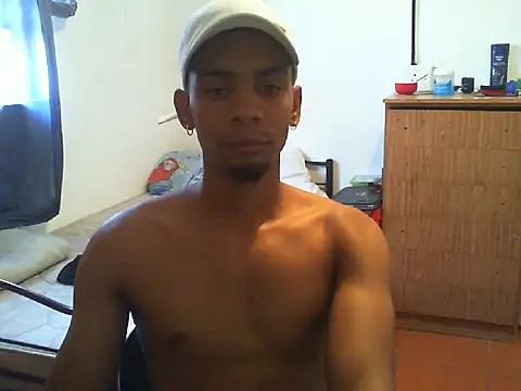 Snapshot of 29YOURZ_28_ chatting on 03-14-25, 09:24 29YOURZ 28 online show from 03-14-25, 09:24