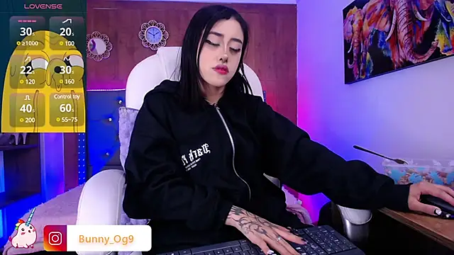 Bunny O online show from 02-16-25, 08:22