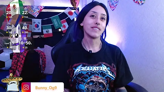 Snapshot of Bunny_O chatting on 06-16-26, 11:29 Bunny O online show from 06-16-26, 11:29