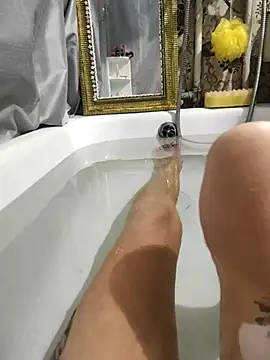 SweetLeila40 online show from 03-08-26, 10:35