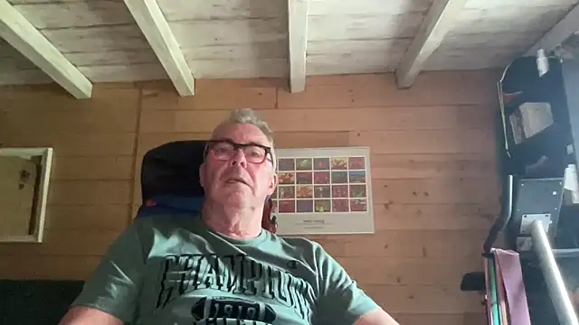 Snapshot of lelohop chatting on 05-05-26, 09:28 lelohop online show from 05-05-26, 09:28