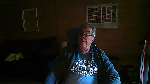 Snapshot of lelohop chatting on 06-12-26, 06:23 lelohop online show from 06-12-26, 06:23