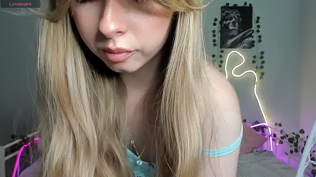 Snapshot of Melissa_babs chatting on 02-20-25, 09:44 Melissa babs online show from 02-20-25, 09:44