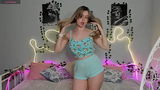 Snapshot of Melissa_babs chatting on 02-28-25, 11:14 Melissa babs online show from 02-28-25, 11:14