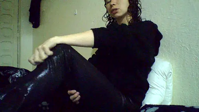 CELEna098rs707 online show from 04-07-26, 10:59