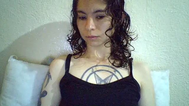 Snapshot of CELEna098rs707 chatting on 06-13-26, 07:23 CELEna098rs707 online show from 06-13-26, 07:23