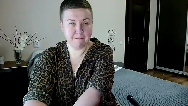 Annet1912 online show from 09-29-25, 08:19