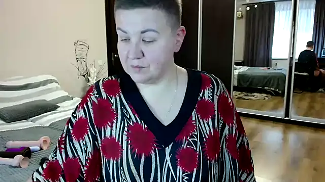 Annet1912 online show from 12-17-25, 09:26