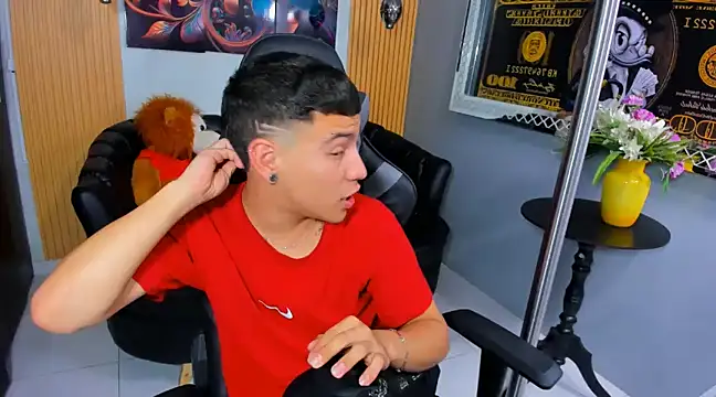 salvadorgomezx online show from 12-17-24, 10:54