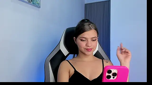 PaigeJayden online show from 10-30-25, 05:31