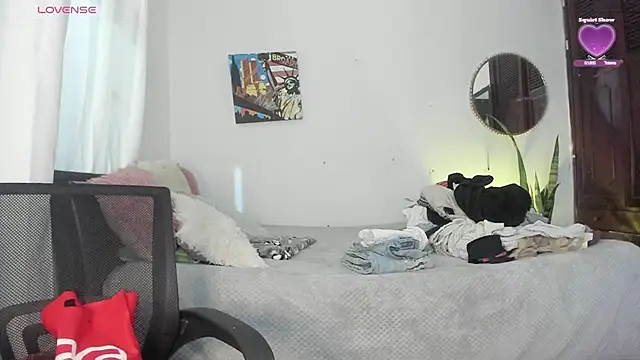 Sophie sweett19 online show from 11-14-25, 10:18