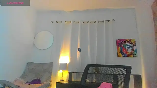 Sophie sweett19 online show from 07-18-26, 02:16
