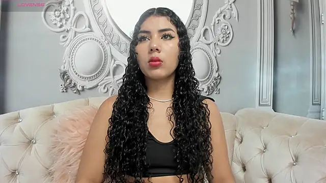 Snapshot of joselyn_sexy_ chatting on 02-28-25, 11:36 joselyn sexy online show from 02-28-25, 11:36