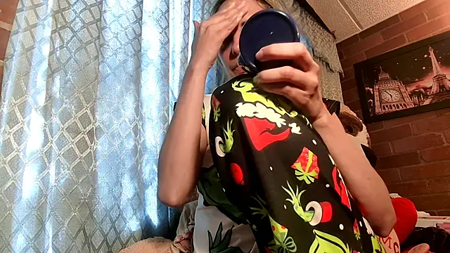 ValeriaLacrozee online show from 12-14-25, 04:34