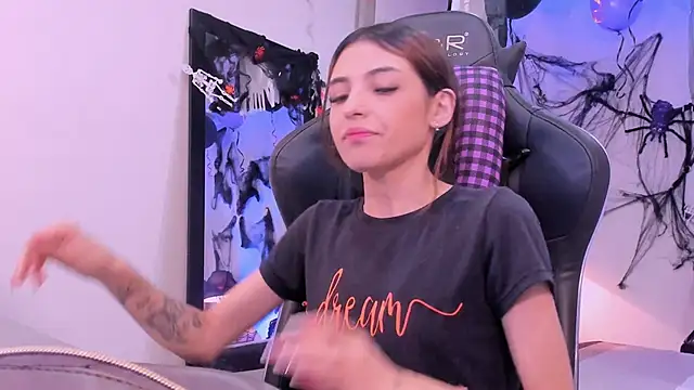 sofiarouge online show from 10-08-25, 07:55