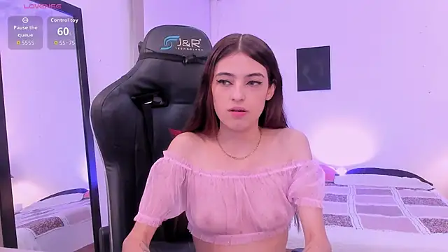 sofiarouge online show from 01-06-26, 06:11