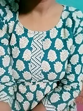 Arohi is Live online show from 01-04-25, 01:53